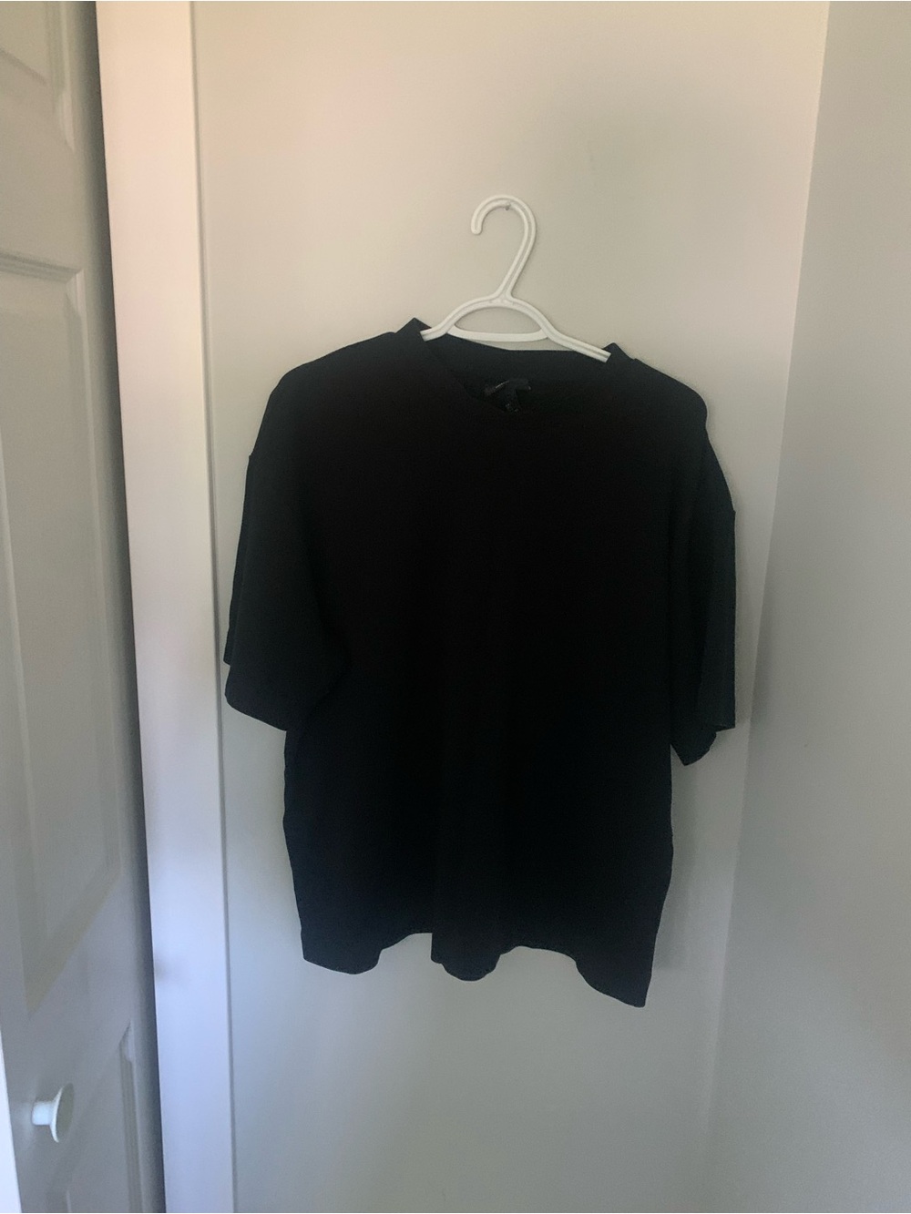 H&M Black Short-Sleeve Tee